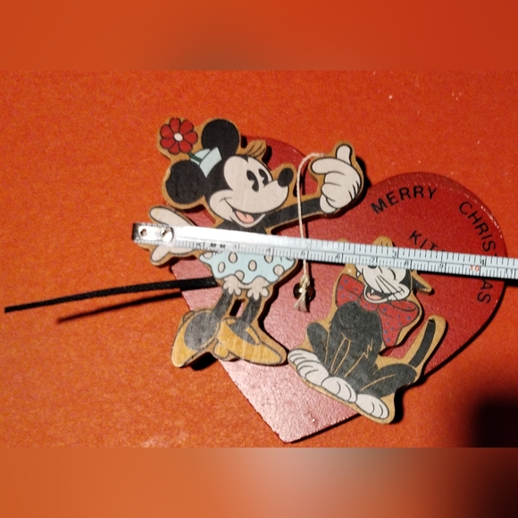 The Walt Disney Co. Minnie Mouse Xmas Magnet - Picture 2 of 2